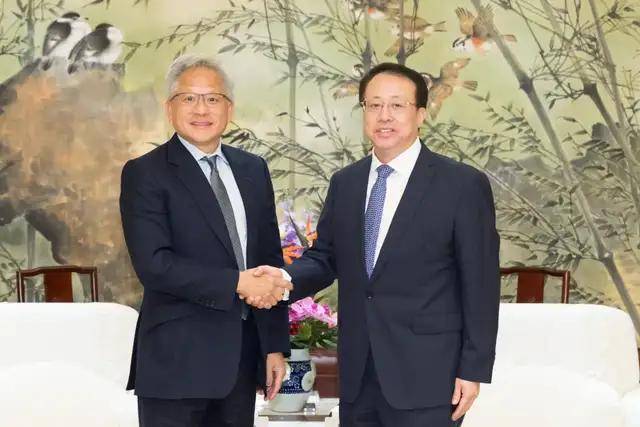 ava爱华外汇平台今日外汇行情波动，你还在观望吗？